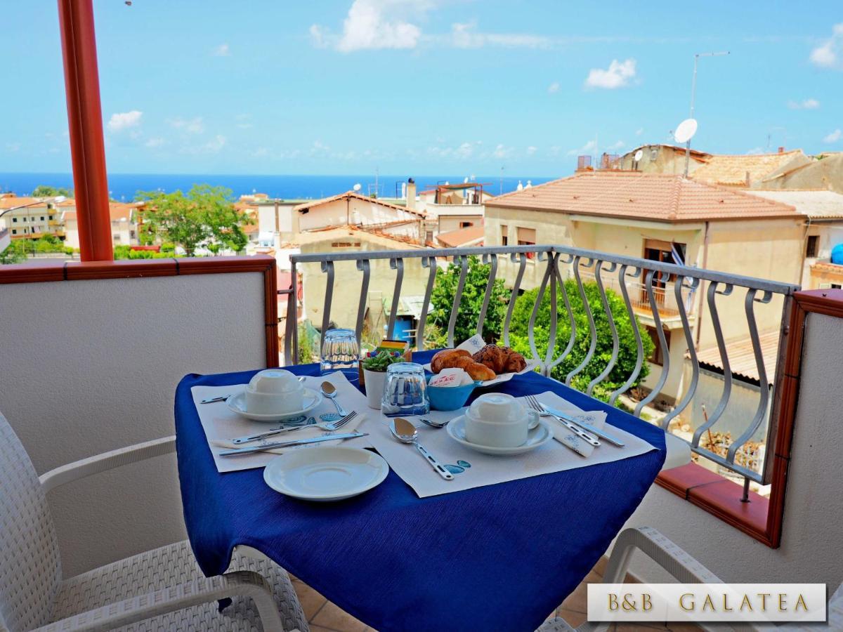 B&B Galatea Santa Domenica  Buitenkant foto