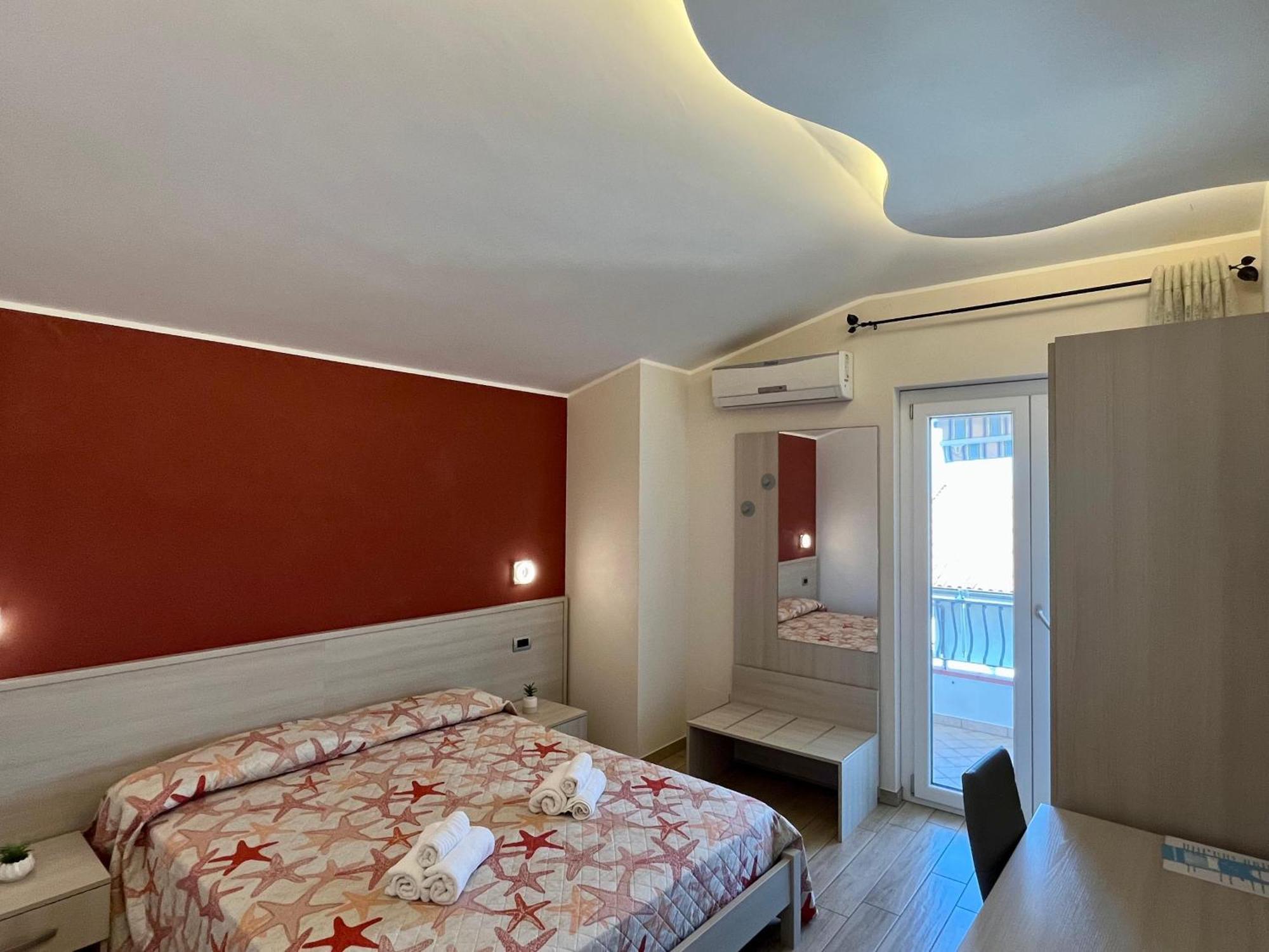 B&B Galatea Santa Domenica  Buitenkant foto